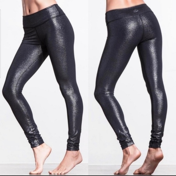 Beyond Yoga Pants - Beyond Yoga full length black glitter legging